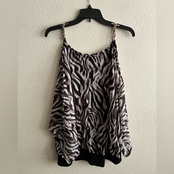 Jennifer Lopez Black and White Zebra Print Blouse with Chain Straps XL - Picture 4 of 12